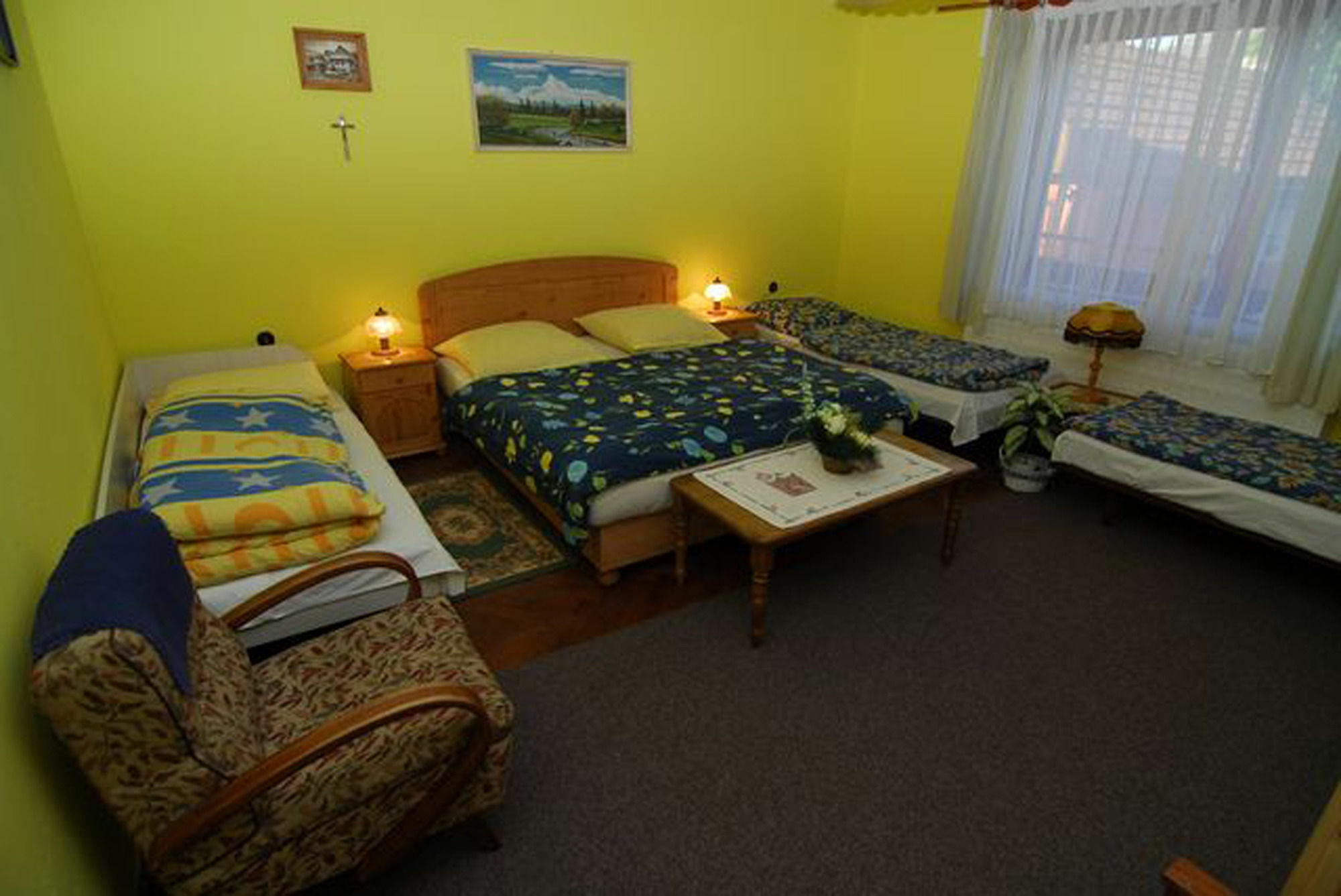 Privat Henry Bed & Breakfast Liptovsky Mikulas Ngoại thất bức ảnh